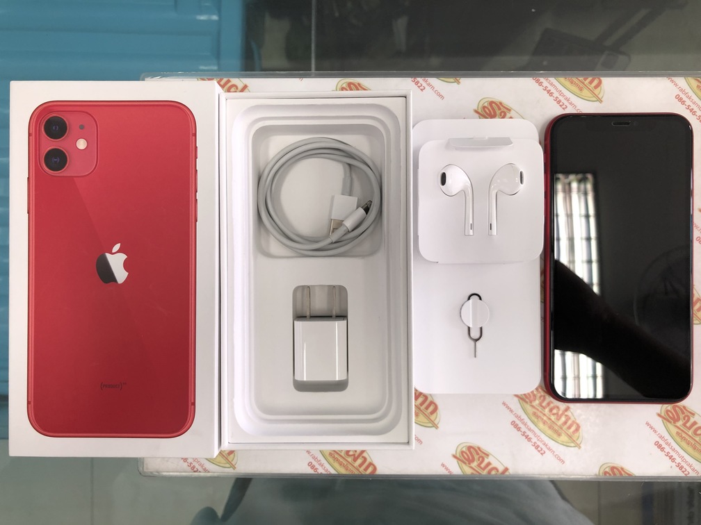 ขาย iPhone 11 64GB สุขภาพแบต100%(แทบไม่ได้ใช้) สภาพ97% สีแดงสวย เครื่องศูนย์ไทย อุปกรณ์แท้ครบกล่อง ไม่ติดiCloud ประกันหมดวันที่ 26 ธันวาคม 2563