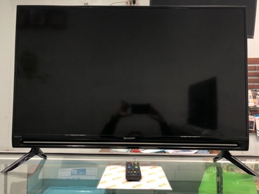 ขายทีวี SHARP 40นิ้ว เล่นเน็ตไม่ได้ รุ่น LC-40SA5200X สีดำ สภาพสวย ขายไม่แพง 3,500 บาท