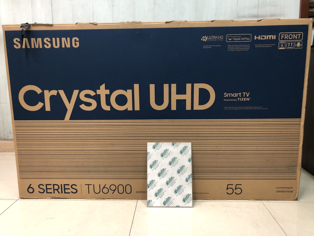 ขายทีวี Samsung Smart TV Crystal UHD 4K เล่นเน็ตได้ รุ่น UA55TU6900KXXTจอใหญ่55นิ้ว สีดำ สภาพสวย อุปกรณ์ครบกล่องมี สายไฟ+รีโมท+ขาตั้ง+กล่อง