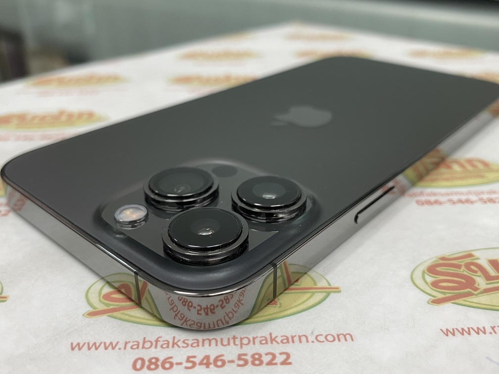 ขายถูก iPhone 13 Pro Max 128GB จอใหญ่6.7นิ้ว กล้องหลัง3ตัว สุขภาพแบต100%(แทบไม่ได้ใช้งาน) สภาพสวย95% สีGraphite เครื่องศูนย์ไทย ประกันยาวหมด 20 มกราคม 2566