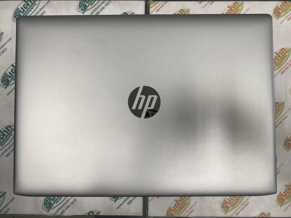 ขายถูก HP ProBook 440 G5 i5-8250U/RAM8GB/HDD1TB จอ14นิ้วFull HD สีSilver สภาพ89% (จอมีแสงรอดเล็กๆนิดนึงตามรูปนะครับ) อุปกรณ์มี ตัวเครื่อง+สายชาร์จ