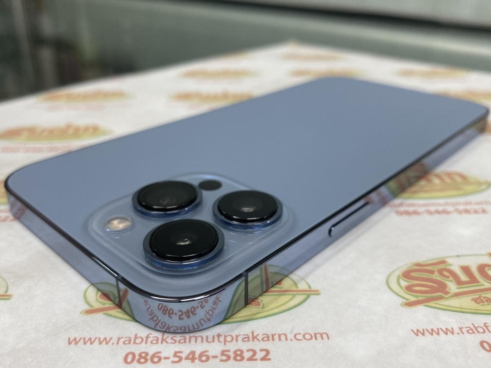 ขายถูกๆ iPhone 13 Pro Max 128GB จอใหญ่6.7นิ้ว สภาพสวย96% การันตีความใหม่ สุขภาพแบต100%(ใช้น้อยมาก) สีSierra Blue ศูนย์ไทย อุปกรณ์ไม่มีนะครับ มีแต่ตัวเครื่อง
