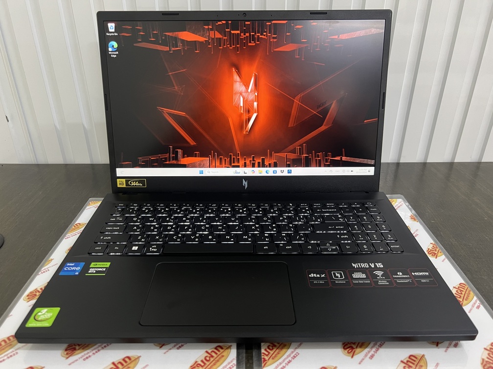 ขายถูก ACER NITRO V 15 ANV15-51-574G i5-13420H/NVIDIA GeForce RTX 4050 6GB/RAM16GB/SSD512GB 15.6FHD คีร์บอร์ดมีไฟ เครื่องสีดำ สวย93% หมด 29 กันยายน 2569