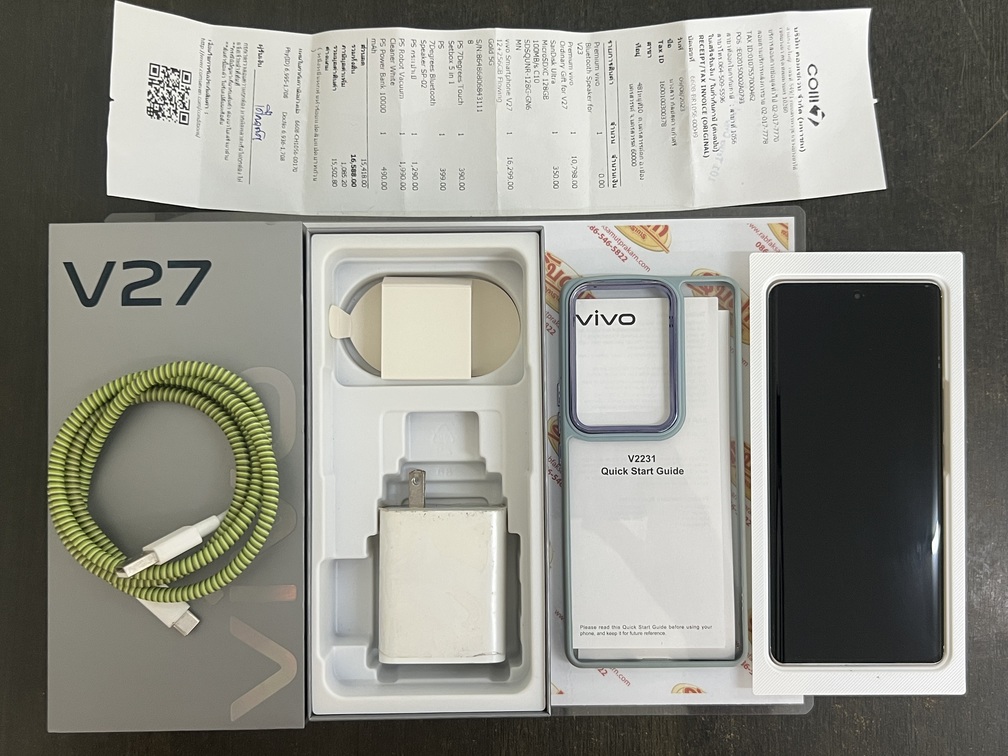 ขายถูก Vivo V27 5G Ram12GB Rom256GB 6.78นิ้ว สภาพสวย93% สีGold อุปกรณ์ครบกล่องพร้อมใบเสร็จ(ขาดแค่เข็ม) หน้าจอติดฟิล์มมาให้แล้วครับ ประกันหมดแล้ว