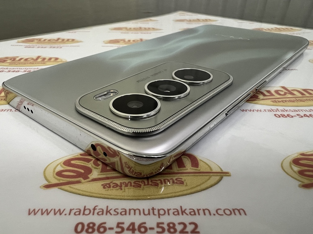 ขายถูก OPPO Reno 12 5G สเปคแรงๆ RAM12GB ROM256GB สภาพสวย92% จอ6.7นิ้ว สีSilver อุปกรณ์ไม่มีนะครับ ประกันหมด 27 สิงหาคม 68