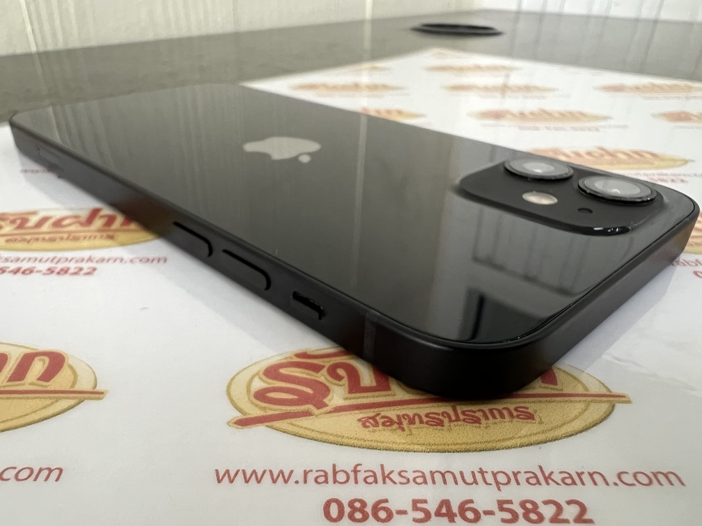 ขายถูกๆ iPhone 12 64GB สภาพสวย90% สุขภาพแบต86% เครื่องสีดำ เครื่องศูนย์ไทย อุปกรณ์ไม่มีนะครับ มีแต่ตัวเครื่อง ไม่ติดiCloud ประกันหมดแล้ว